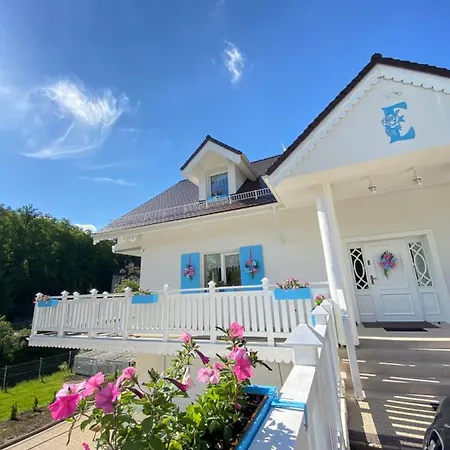 Fiona2 Centrum700m Parking Bezplatny Monitorowany Salon Tv Sypialnia Tv Lazienka Kuchnia Rekuperacja Апартаменты Карпач