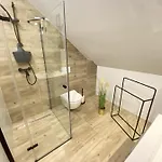 Apartment Fiona2 Centrum700m Parking Bezplatny Monitorowany Salon Tv Sypialnia Tv Lazienka Kuchnia Rekuperacja *