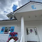 Fiona2 Centrum700m Parking Bezplatny Monitorowany Salon Tv Sypialnia Tv Lazienka Kuchnia Rekuperacja